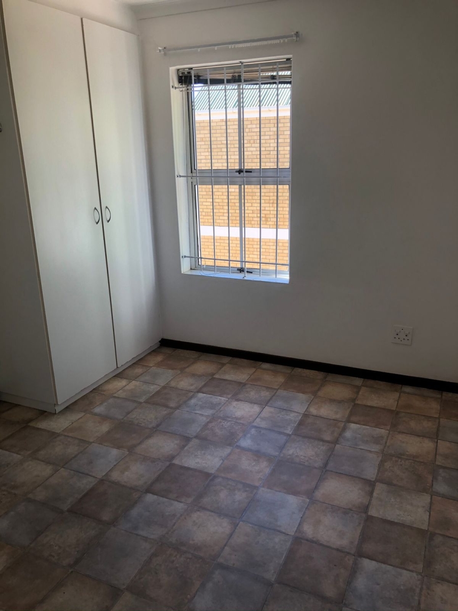 2 Bedroom Property for Sale in Stellenbosch Central Western Cape